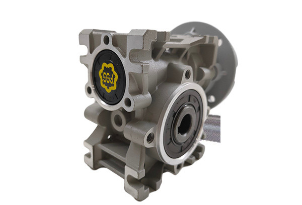 蝸輪蝸桿減速機的軸承應該如何保養